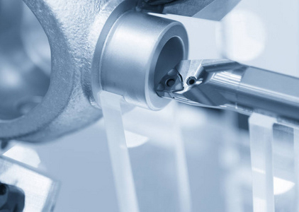 钨钢刀具铣刀的硬度值是什么？